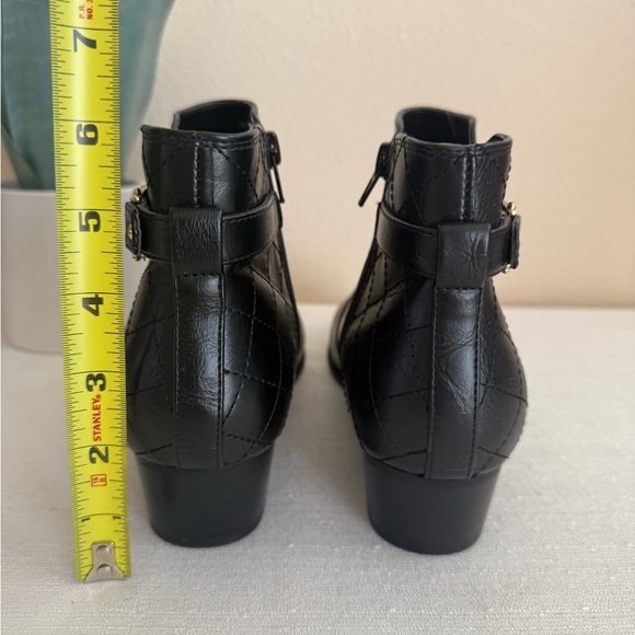 New Unisa Palize 3 Black Quilted Faux Leather Heeled Ankle Boots - Picture 11 of 13